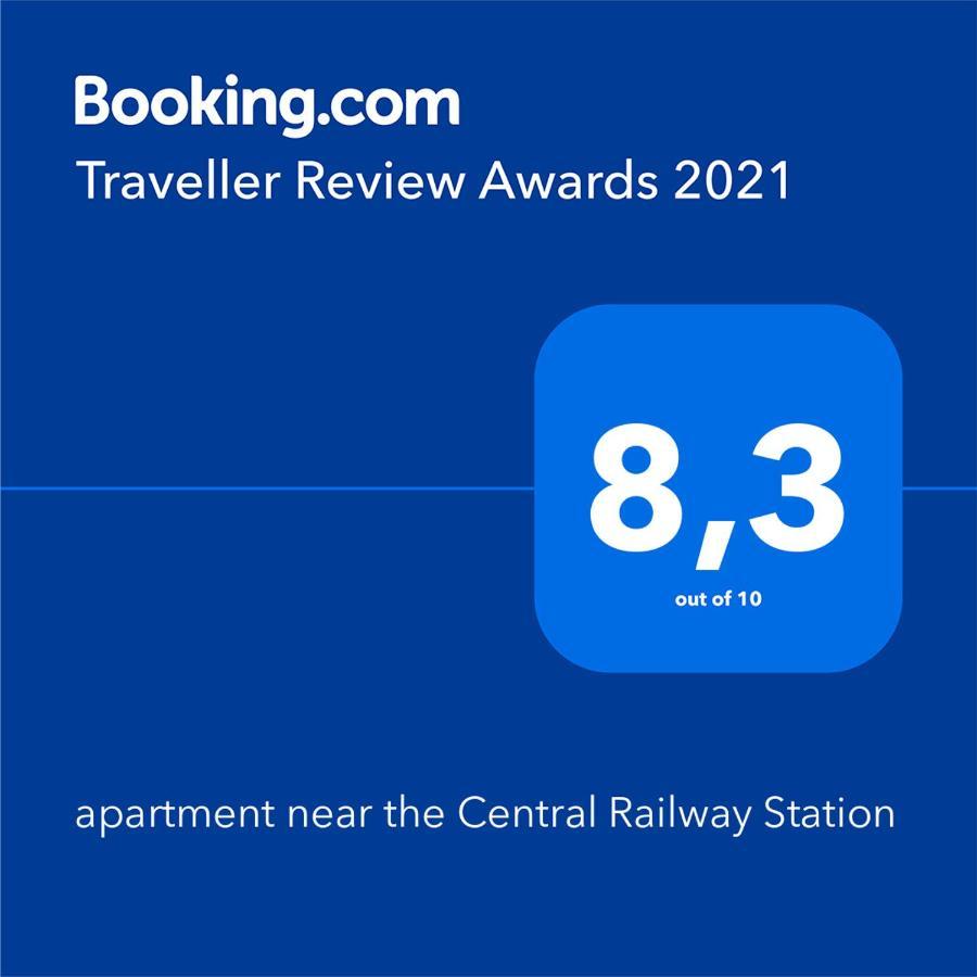 Apartment Near The Central Railway Station Kiev Eksteriør billede