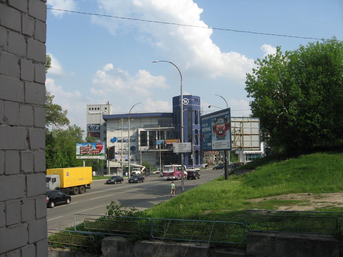 Apartment Near The Central Railway Station Kiev Eksteriør billede
